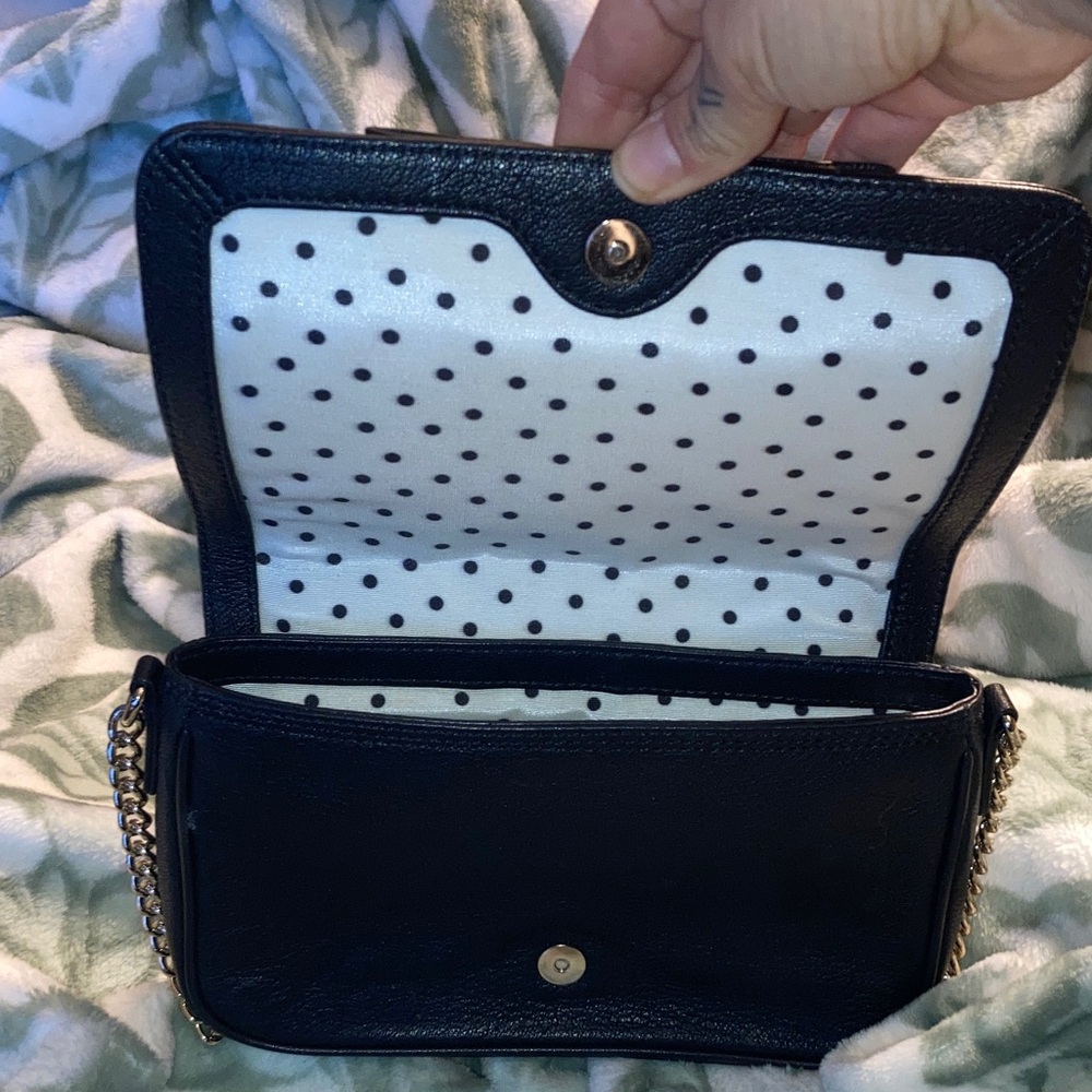 Kate Spade Black Crossbody Bag with Gold Chain - Picture 6 of 9